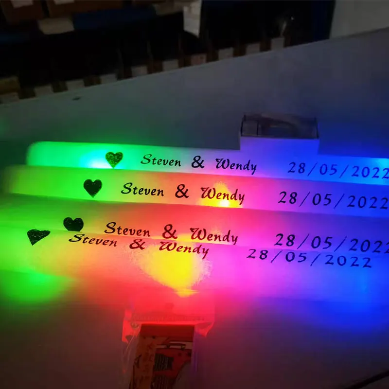 Bâtons lumineux LED personnali - Flashing Led Foam Sticks Party avis et prix